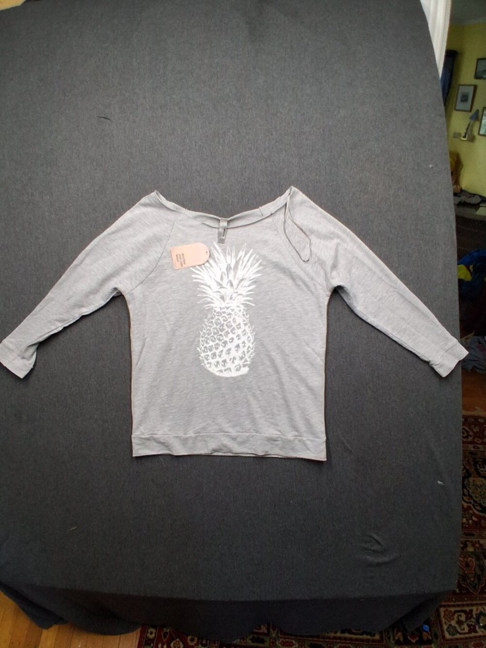 Threadtank Womens top Size  small Gray and white New with tags